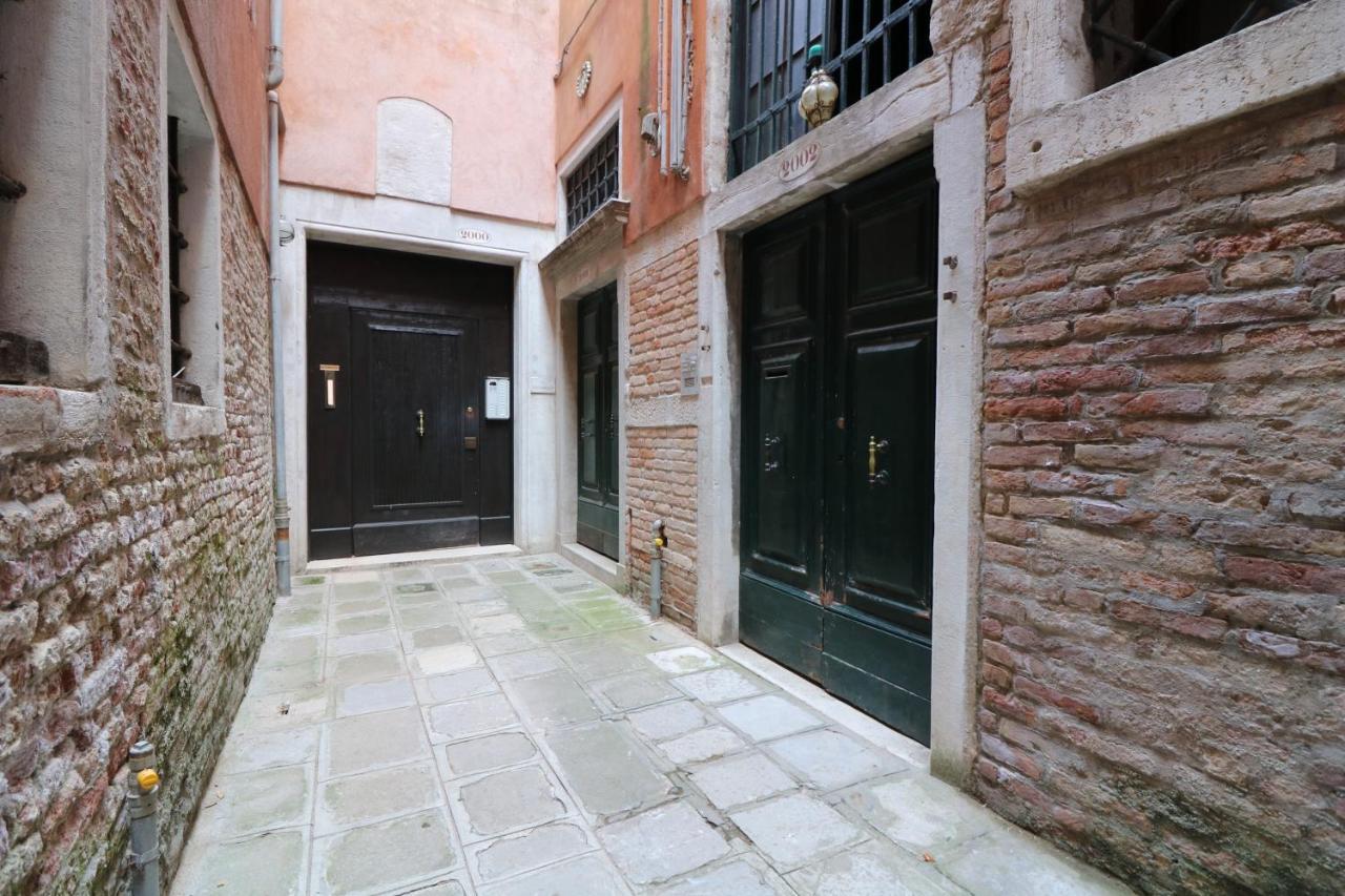 Wellvenice Fenice Apartment Venice